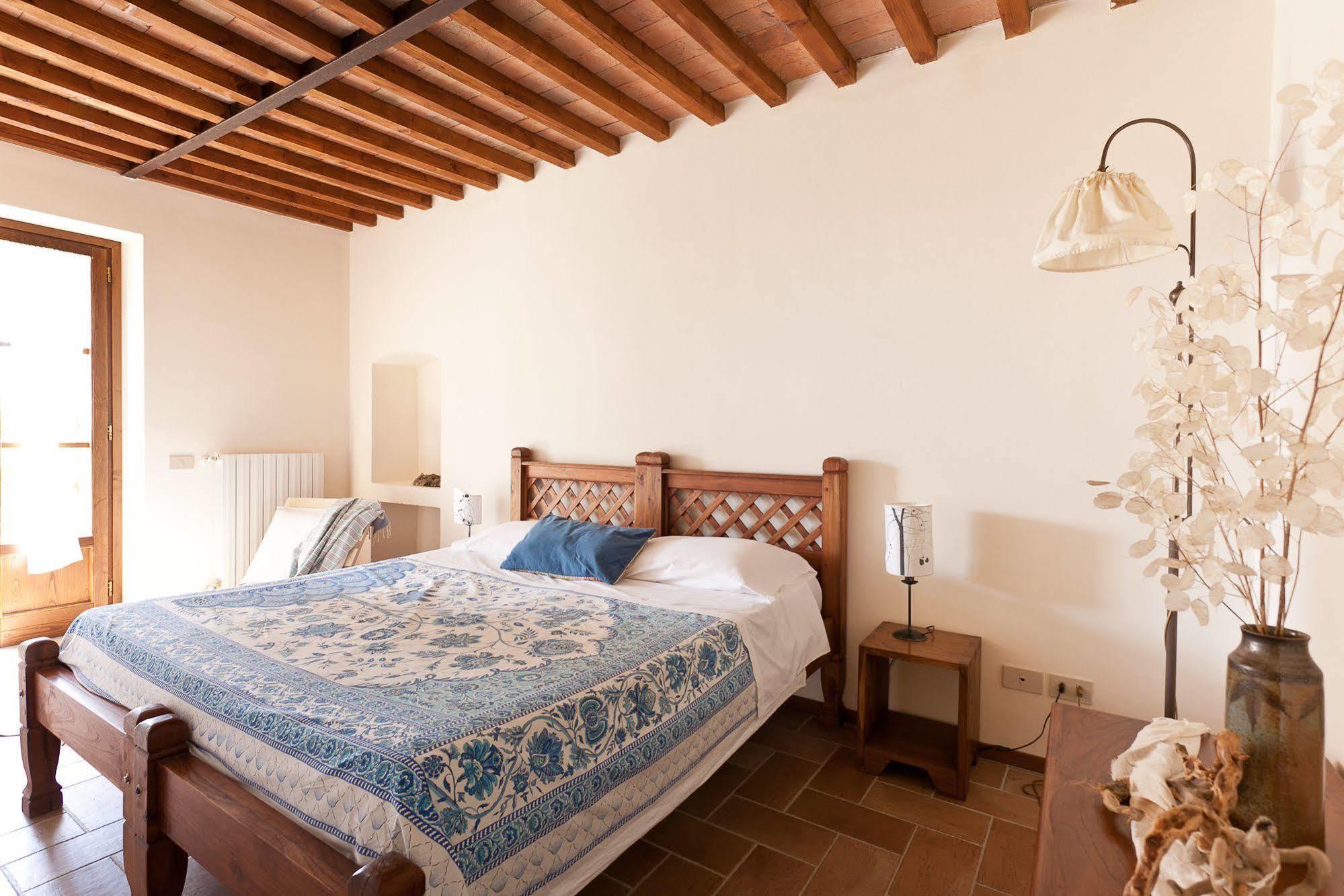 Casale Pundarika Guest House ริปาร์เบลลา ภายนอก รูปภาพ