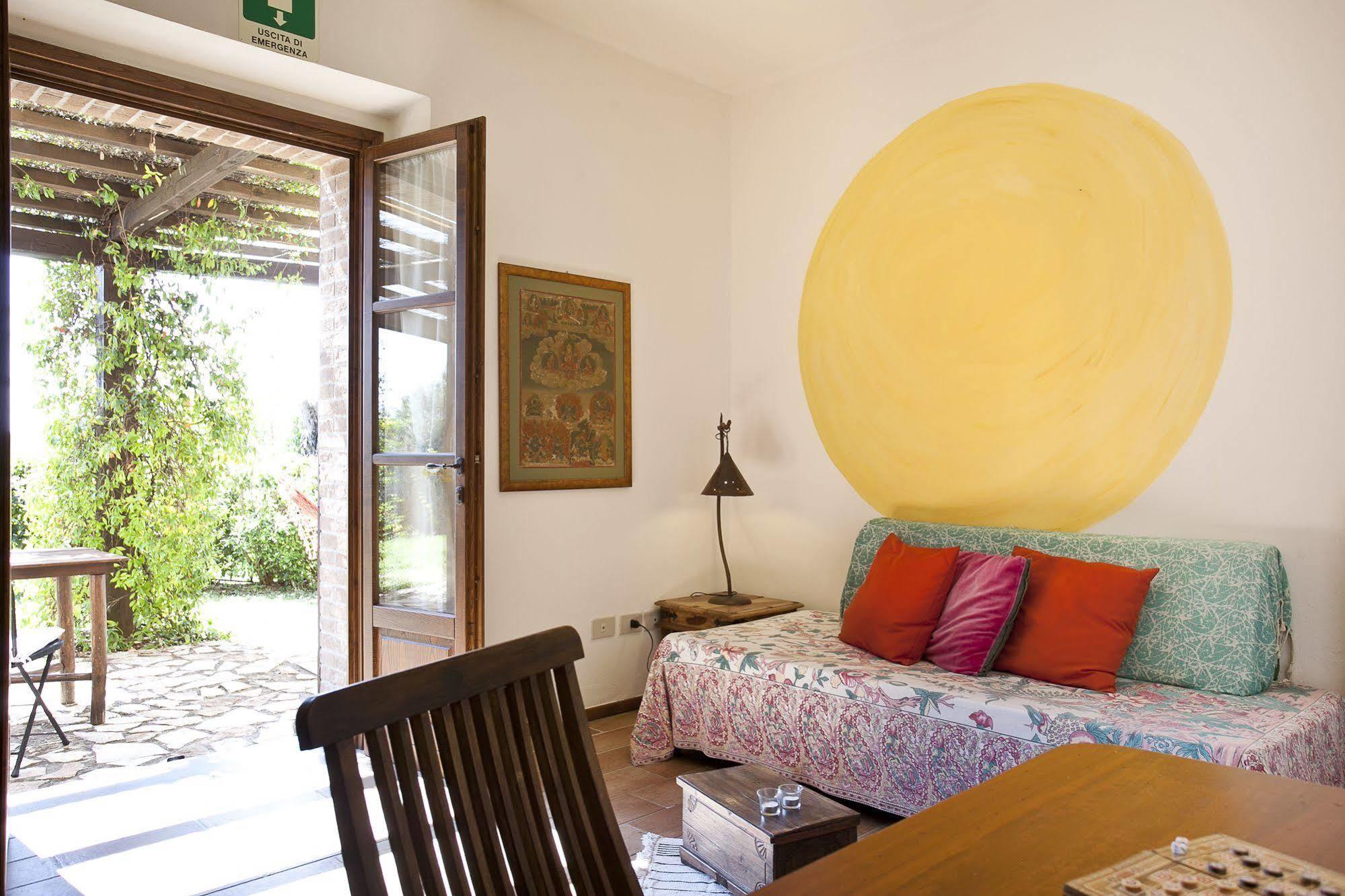 Casale Pundarika Guest House ริปาร์เบลลา ภายนอก รูปภาพ